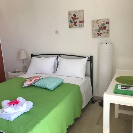 μελίτατα 17 * Retimno